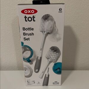 BRAND NEW OXO Tot Gray and White Bottle Brush Set